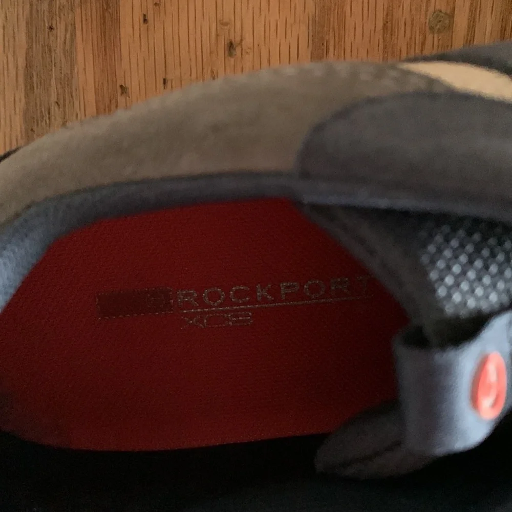 Rockport XCS Sneakers- size 8 (Women’s) - Picture 5 of 7